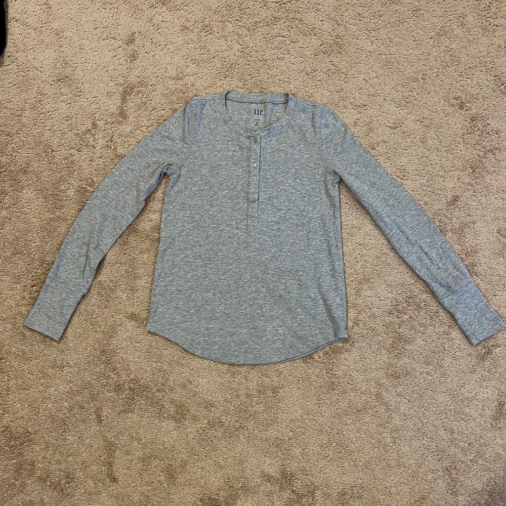 GAP Grey Ribbed Henley